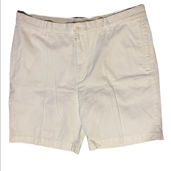 Mens Izod shorts NWT size 40 khaki shorts - Picture 6 of 6